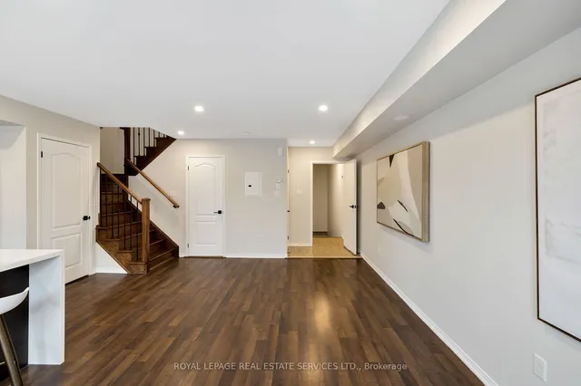 Additional image 3 of 15 Hays Blvd Unit 10