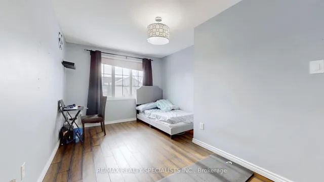 Additional image 22 of 18 Weather Vane Lane