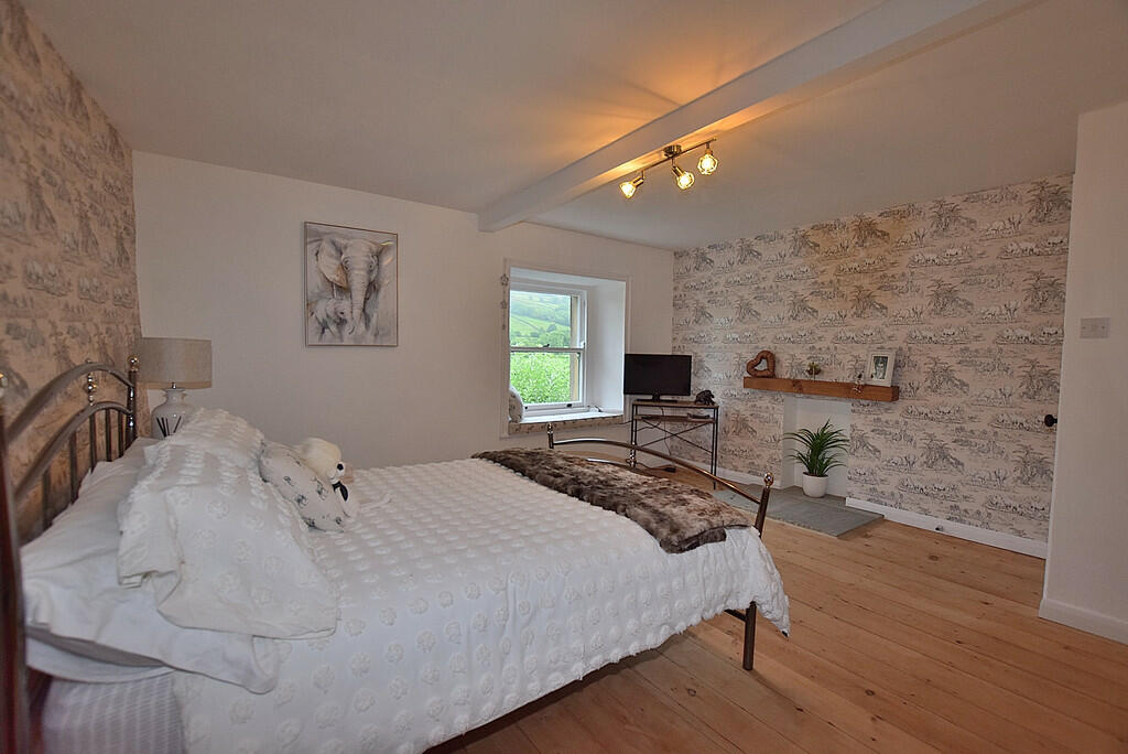 Additional image 14 of Low Row