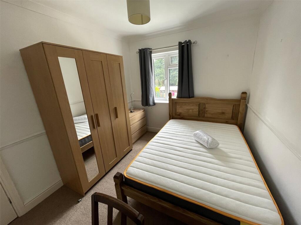 Additional image 4 of Vernham Grove