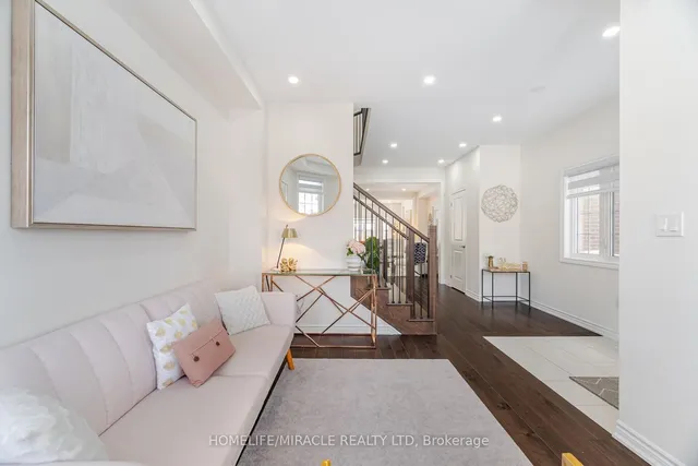 Additional image 7 of 90 Folgate Cres