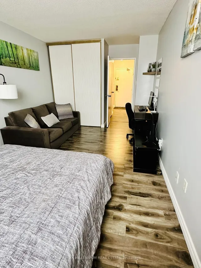 Additional image 5 of 1425 Ghent Ave Unit 902