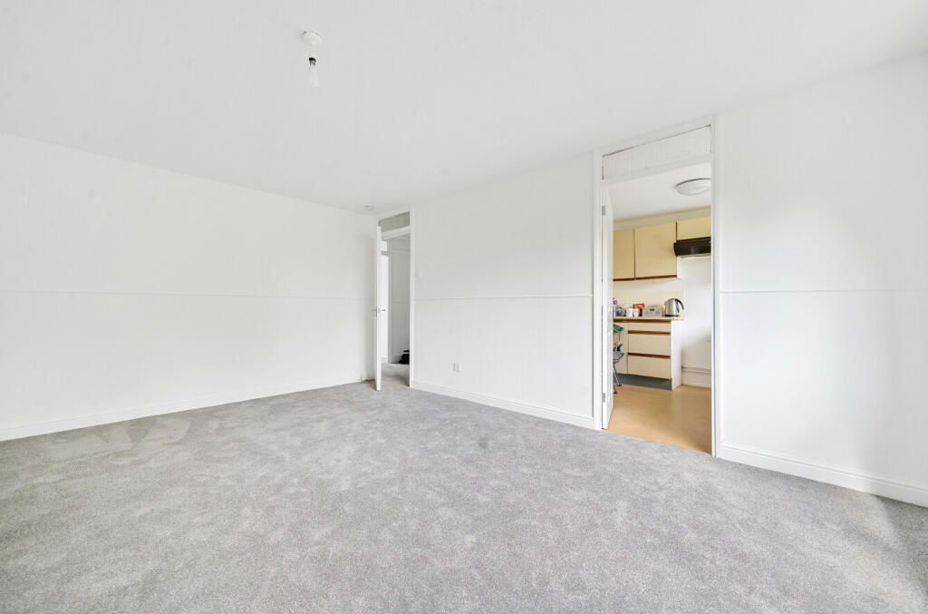 Additional image 5 of Ross Close, Saffron Walden, Essex, CB11