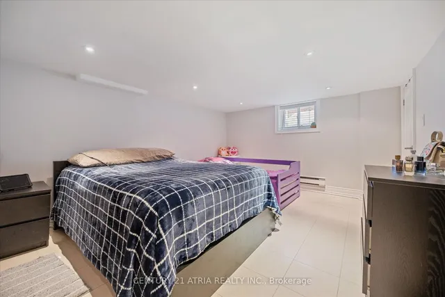 Additional image 34 of 63 Burnaby Blvd