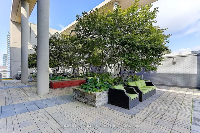 Additional image 8 of 770 Bay St Unit 1504