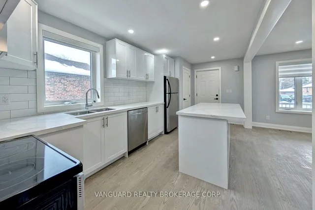 Additional image 12 of 14 Bradfield Ave