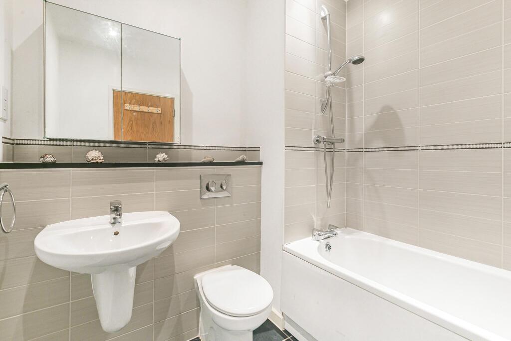 Additional image 8 of Frederick Place, St Albans, AL2