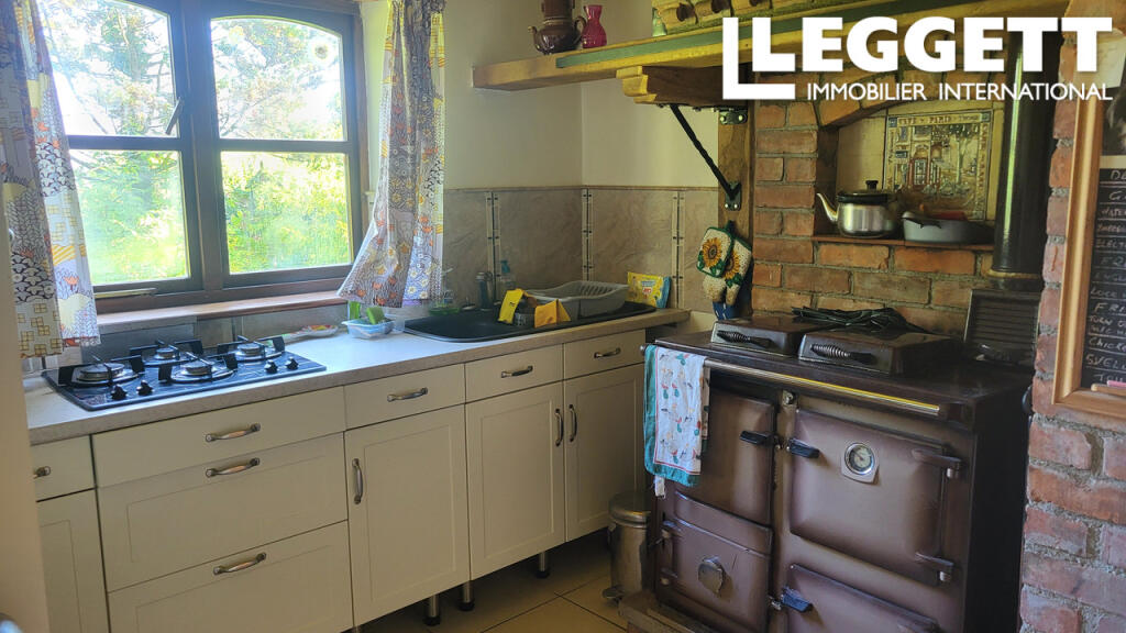 Additional image 3 of Brittany, Morbihan, Malestroit, France