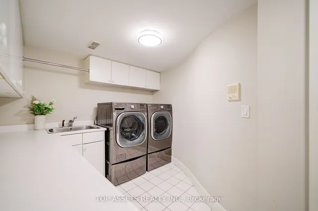 Additional image 24 of 223 Trelawn Ave