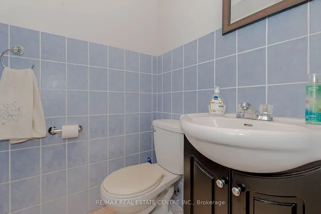Additional image 24 of 4155 Dursley Cres