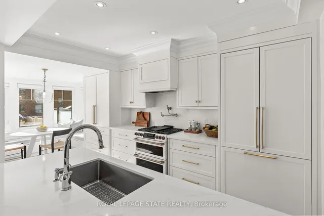 Additional image 19 of 11 Albani St