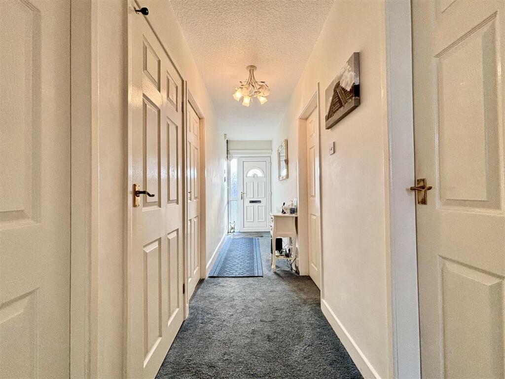 Additional image 7 of Highgate Grove, Clayton Heights, Bradford