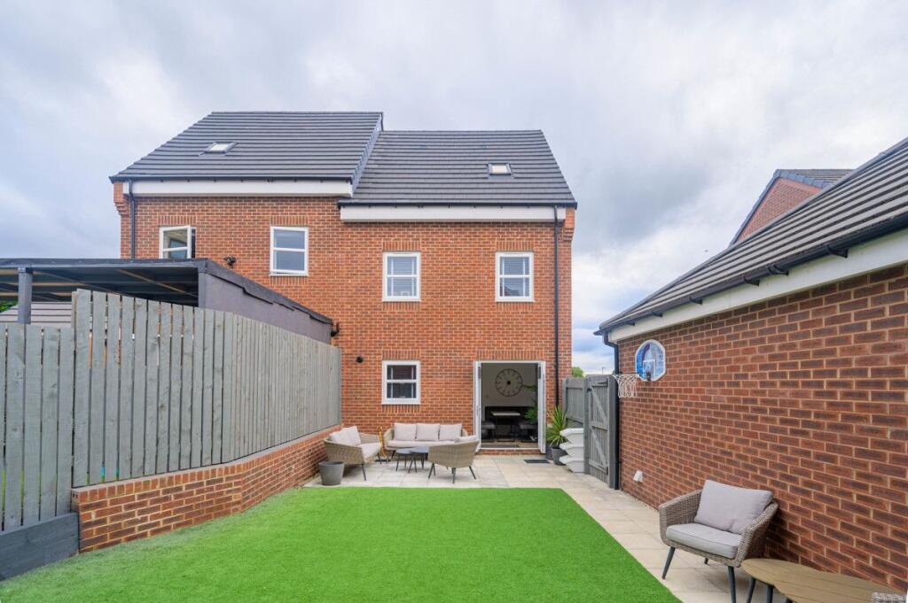 Additional image 25 of Winterfell Road, Drighlington