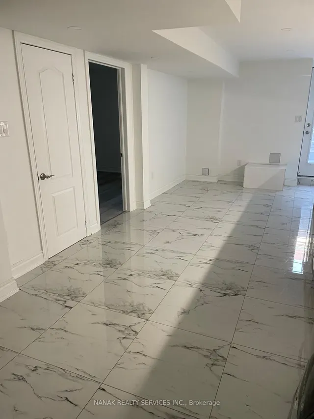 Additional image 39 of 5 Locomotive Cres