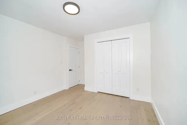 Additional image 15 of 1380 Woodbine Ave