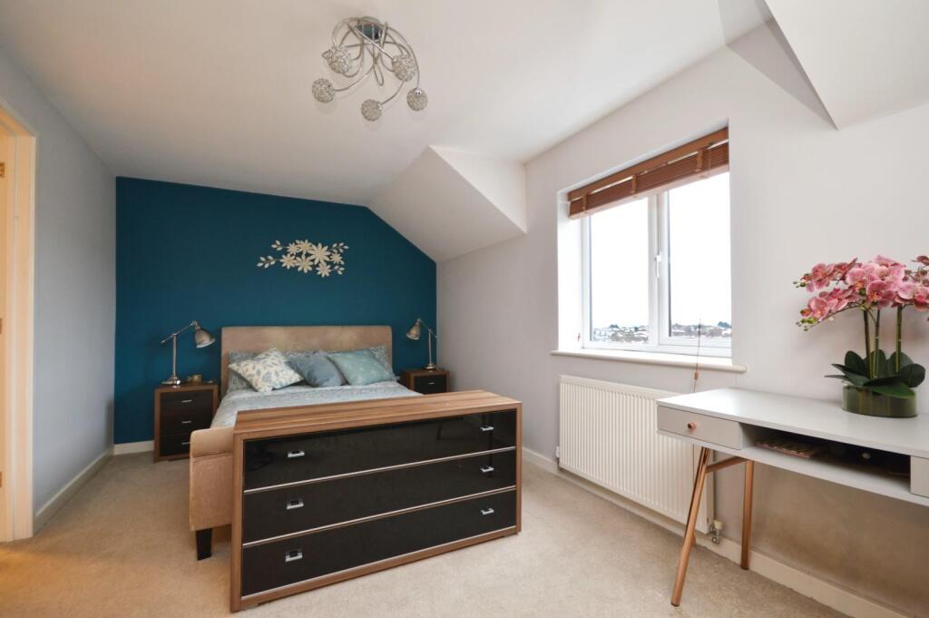 Additional image 14 of Hillview Close, Kingswood