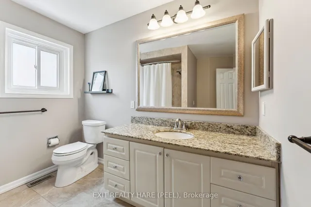 Additional image 36 of 121 Royal Palm Dr