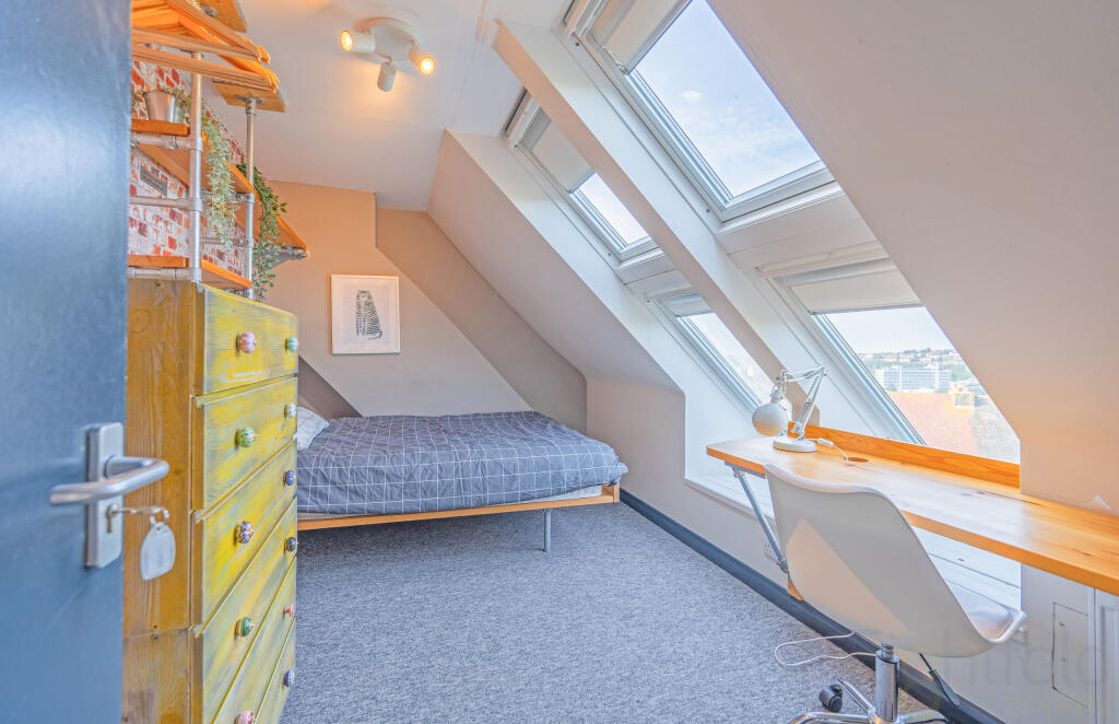 Additional image 31 of Bevendean Crescent, Brighton