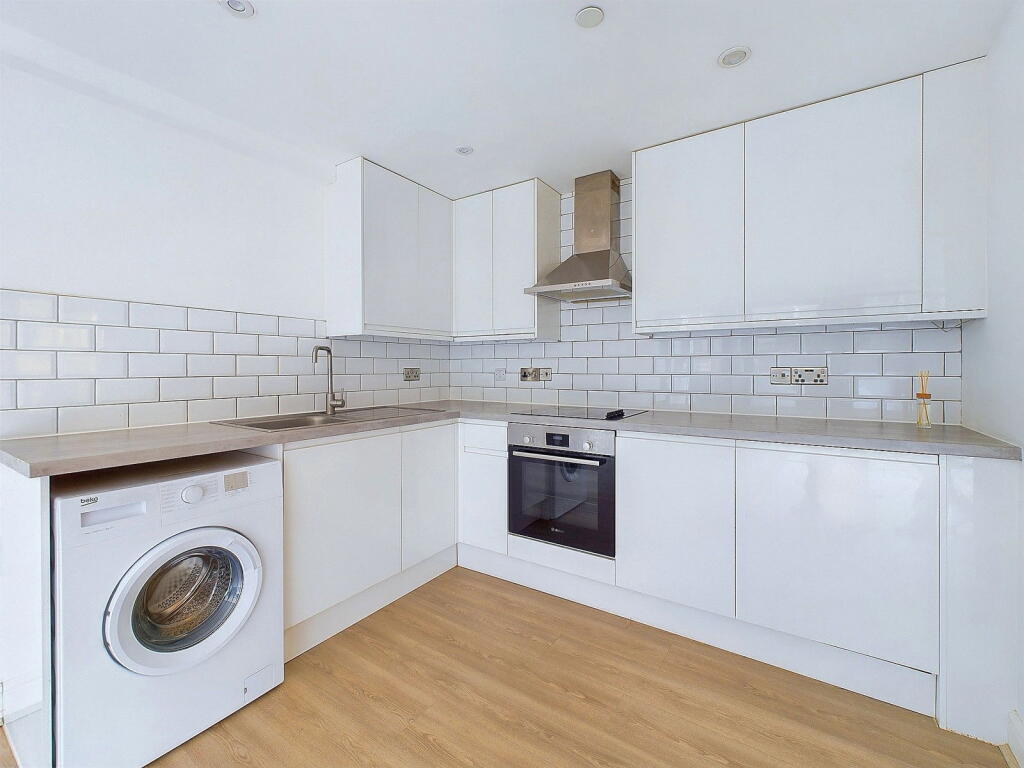 Additional image 5 of Worthing House, South Street, Worthing BN11 3AE