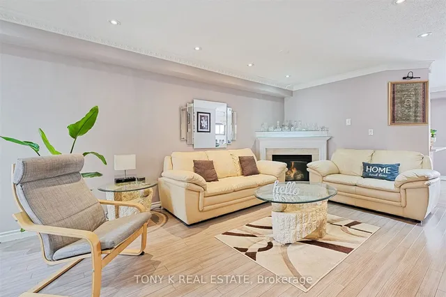 Additional image 2 of 42 Flatfield Terr