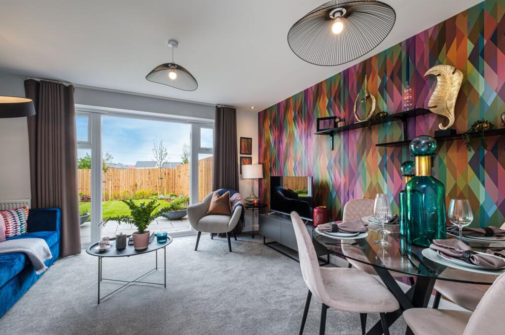 Lapwing Drive,
Hampton-In-Arden,
B92 0BF