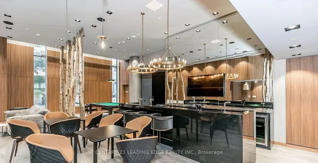 Additional image 12 of 161 Roehampton Ave Unit 223