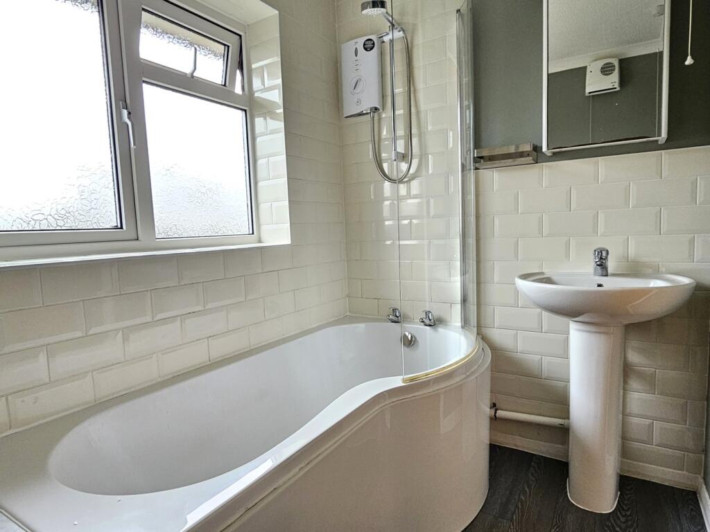 Additional image 4 of Dunkerton Close, Glastonbury, BA6