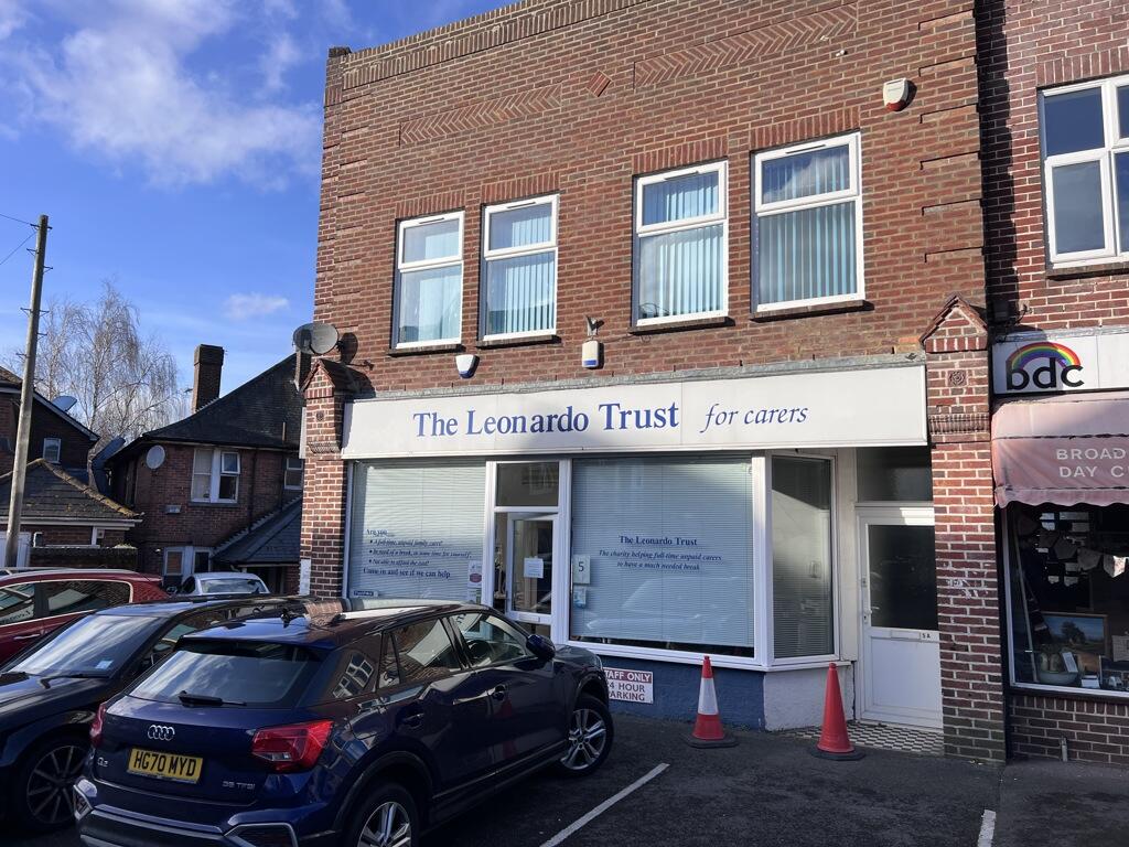 Additional image 2 of 5-5a Dunyeats Road, Broadstone, Dorset, BH18 8AA