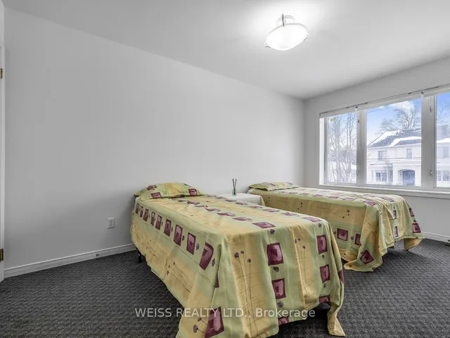 Additional image 26 of 98 Frontenac Ave