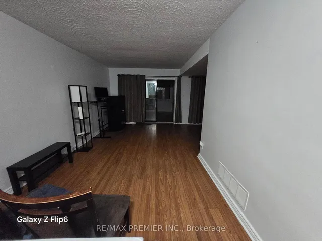 Additional image 2 of 16 Tampa Terr