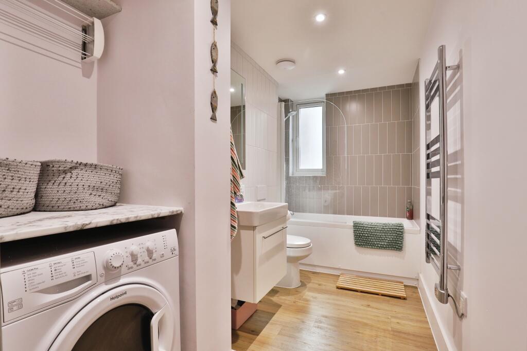 Additional image 14 of Wootton Mount, BOURNEMOUTH, Dorset, BH1