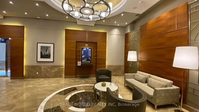 Additional image 24 of 763 Bay St Unit 613