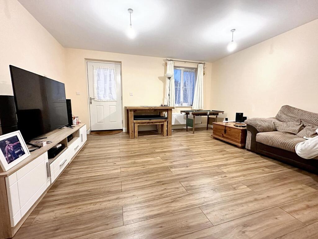 Additional image 14 of Westview Close, Peacehaven, BN10 8GA