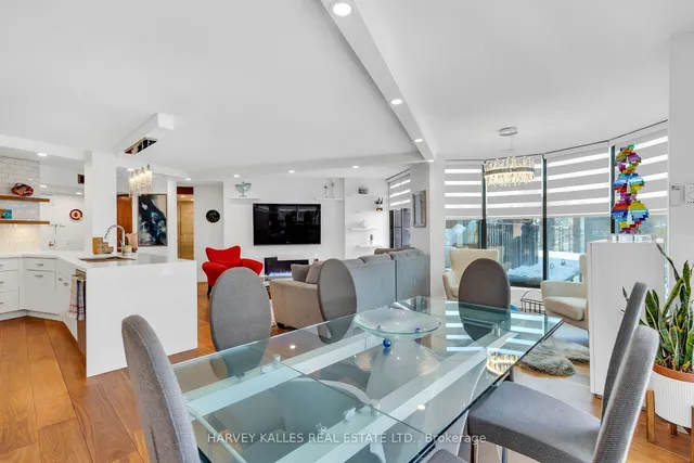 Additional image 19 of 1331 Bay St Unit 402