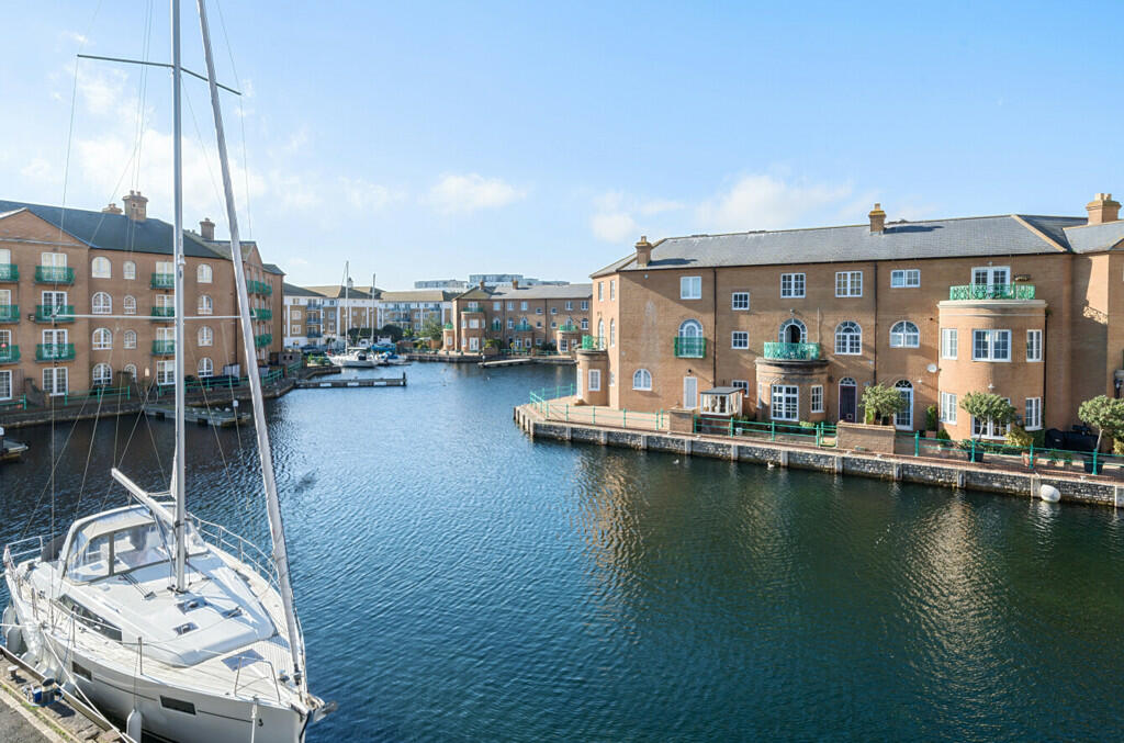 Additional image 6 of Victory Mews, The Strand, Brighton Marina Villag