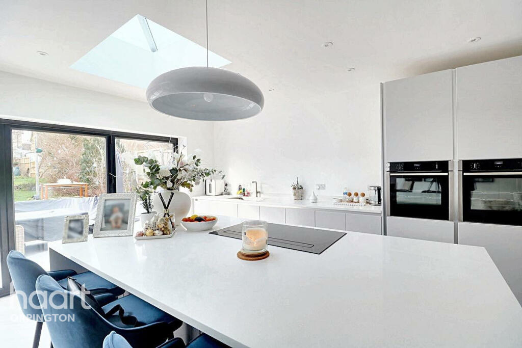 Additional image 17 of Sevenoaks Way, Orpington