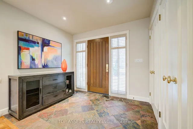 Additional image 3 of 223 Trelawn Ave