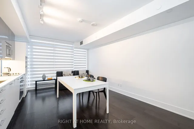 Additional image 11 of 403 Church St Unit 617