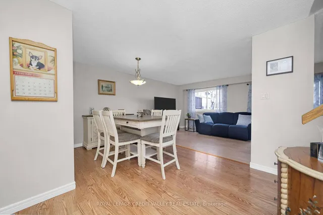 Additional image 3 of 50 Pontiac Crt