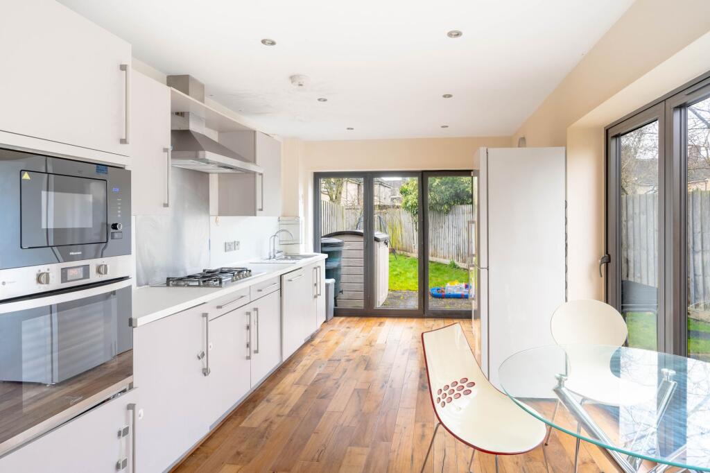 Additional image 2 of Vinery Road, Cambridge, CB1