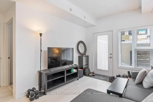 Additional image 8 of 1133 Cooke Blvd Unit 817
