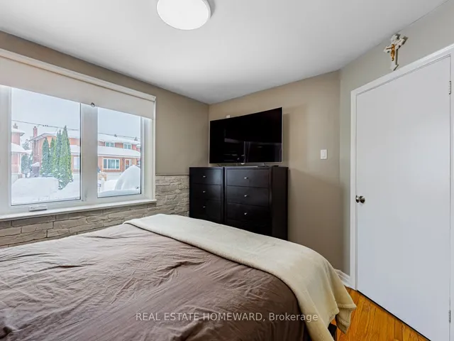 Additional image 16 of 166 Linden Ave