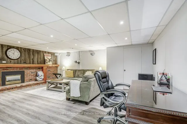 Additional image 37 of 211 Old Orchard Rd