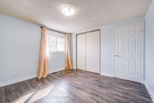 Additional image 27 of 21 Hallen Rd