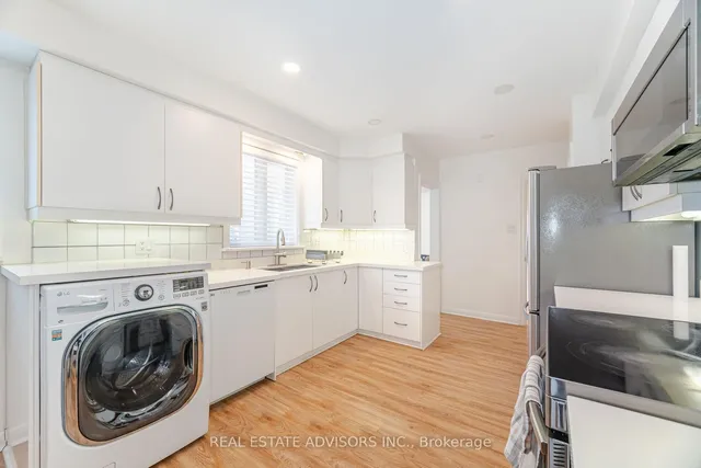 Additional image 8 of 7 Foxwarren Dr