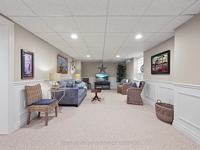 Additional image 29 of 1534 Hollywell Ave