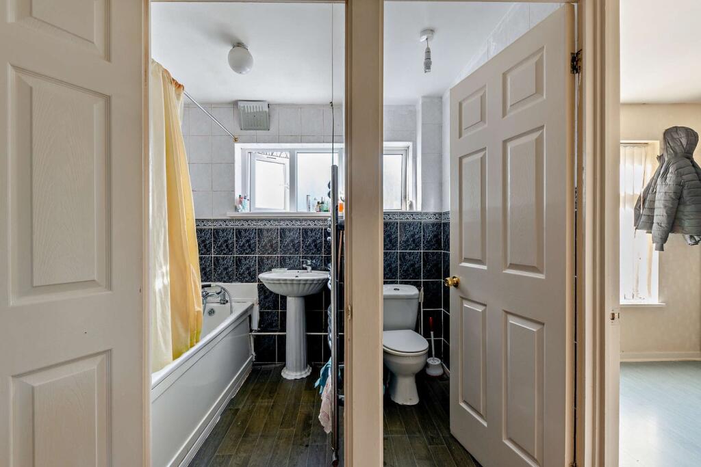 Additional image 20 of Old Moat Way, Birmingham, B8