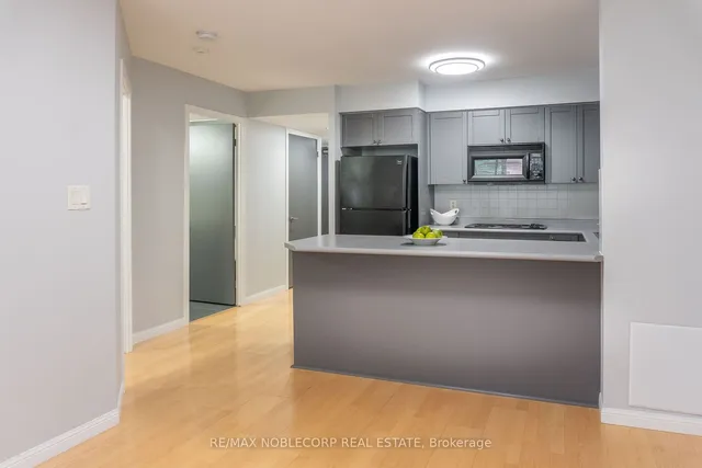 Additional image 9 of 1000 King St Unit 208