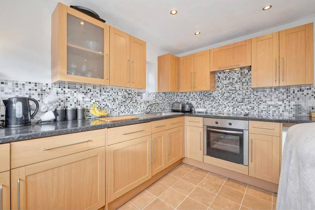 Additional image 27 of Hambleton Close, Eastbourne, BN23