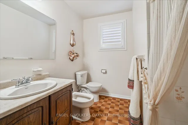 Additional image 17 of 1222 Larny Crt